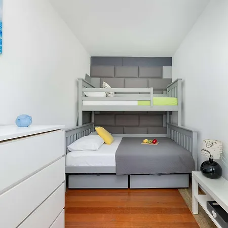 Apartment Bright Morskie Oko With Balcony By Renters Misdroy