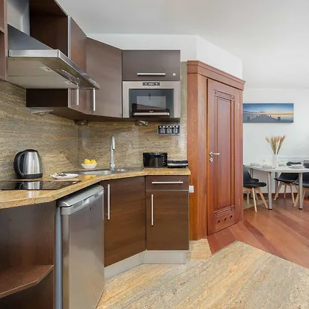Apartment Bright Morskie Oko With Balcony By Renters Misdroy